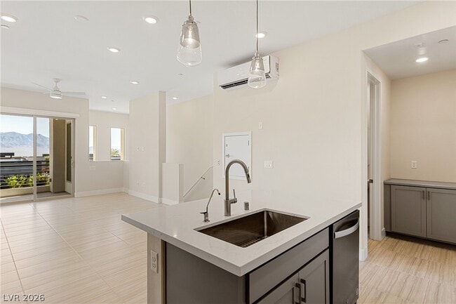 Building Photo - 10013 Hematite Pl