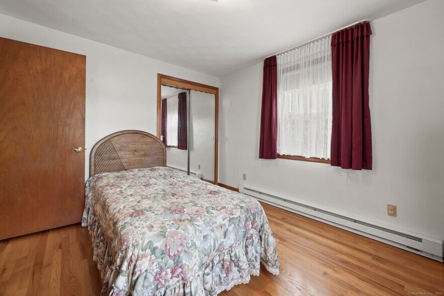 Building Photo - 27 Trout Brook Rd