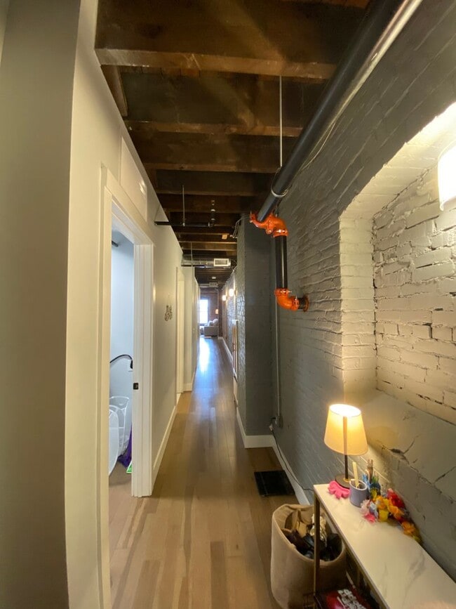 Building Photo - Spring Move In - Downtown Utica - One bedroom at the New Hotel Street Lofts