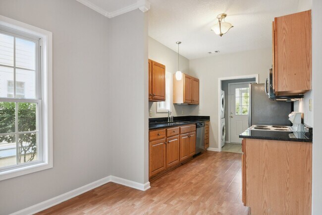 Building Photo - Charming 3 Bedroom Rental in Bluffton, SC ...