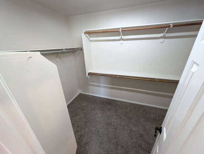 Building Photo - 8121 Riviera Beach Dr
