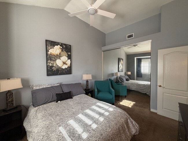 Building Photo - 1848 Eastgate Ave