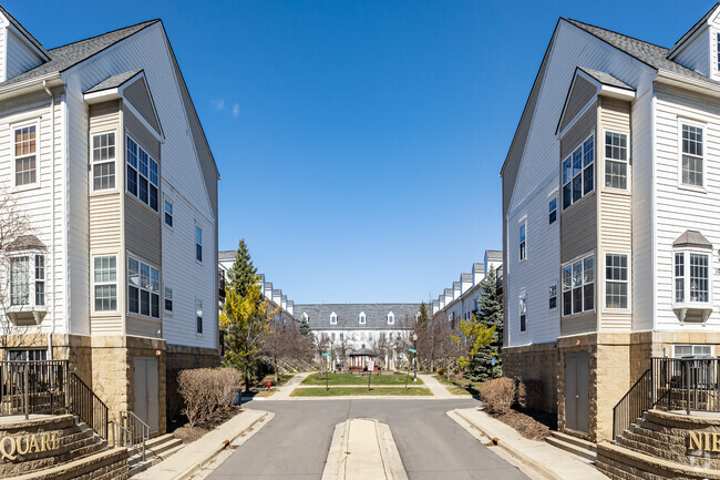 Alternate Building View - Nielsen Square