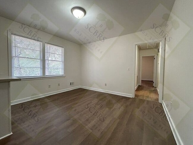 Building Photo - 2915 N Beltline Blvd