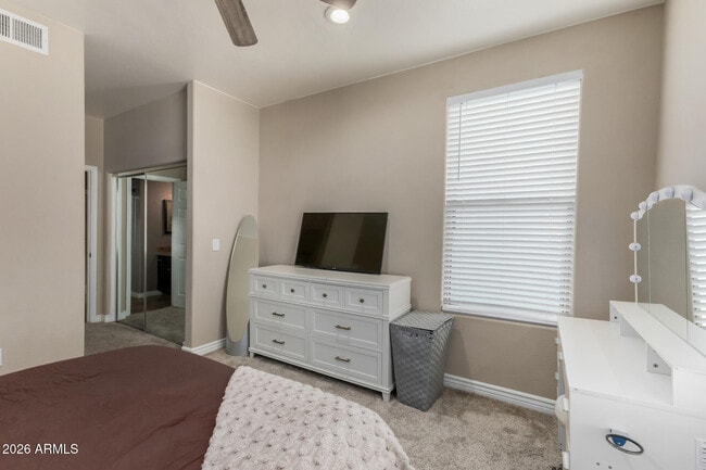 Building Photo - 610 E Roosevelt St