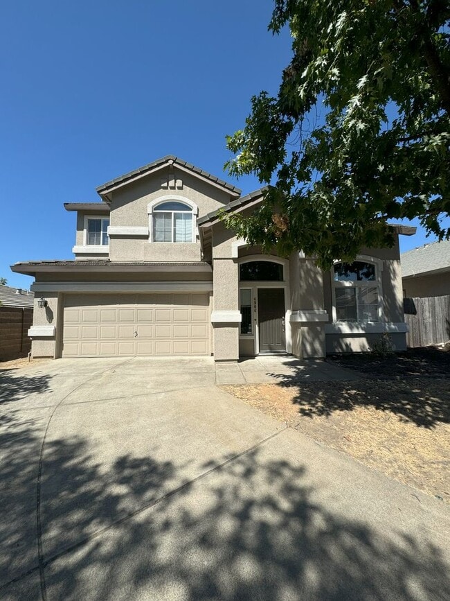 Building Photo - 4904 Brittany Ct