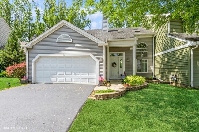 Primary Photo - 9 Larkspur Ct