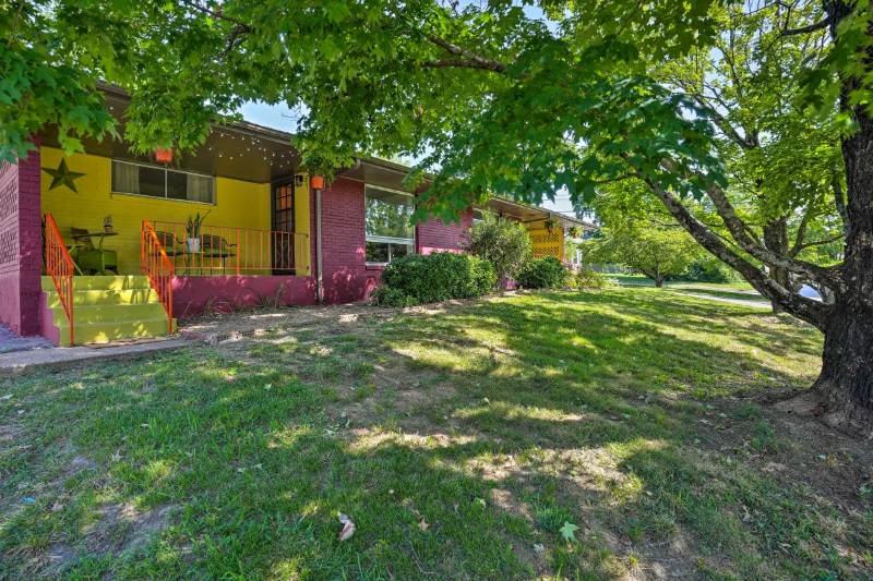 Building Photo - 797 Eileen Ln