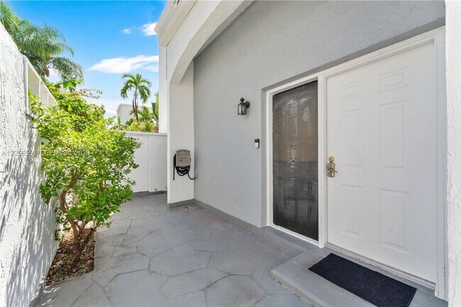 Building Photo - 20903 Leeward Ct