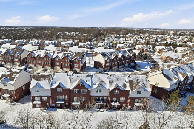 Building Photo - 513 Cherry Orchard Rd