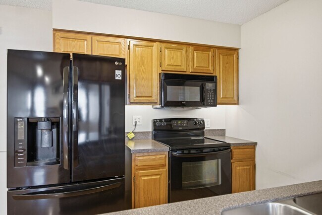 Building Photo - Ankeny Condo for Rent