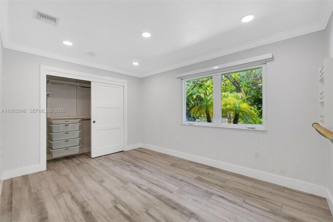 Building Photo - 10110 SW 66th St