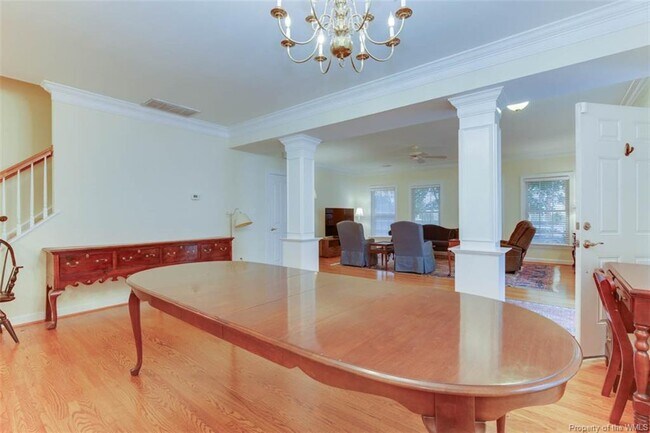 Building Photo - 4609 Town Creek Dr