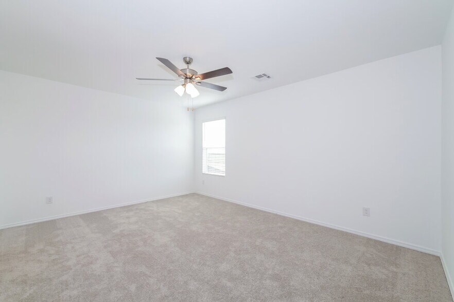 Building Photo - 12812 Torretta Wy