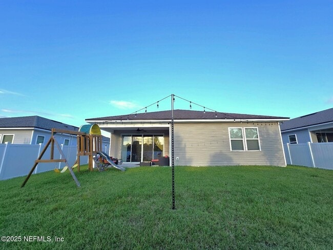 Building Photo - 12284 Peanut Ct