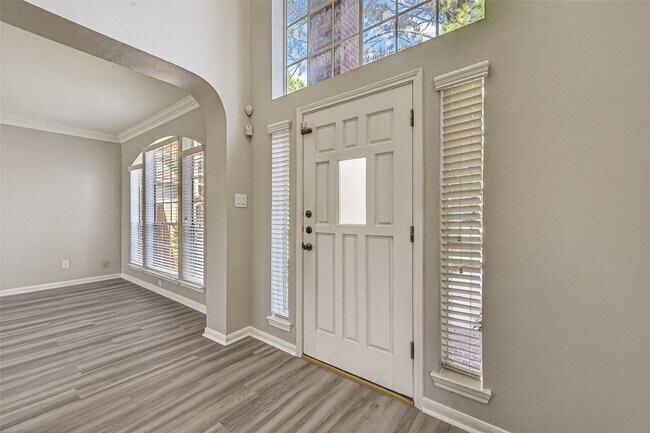 Building Photo - 7411 Pacific Ridge Ct