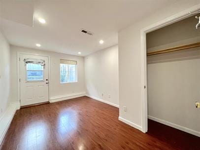 Building Photo - 1587 31st Ave