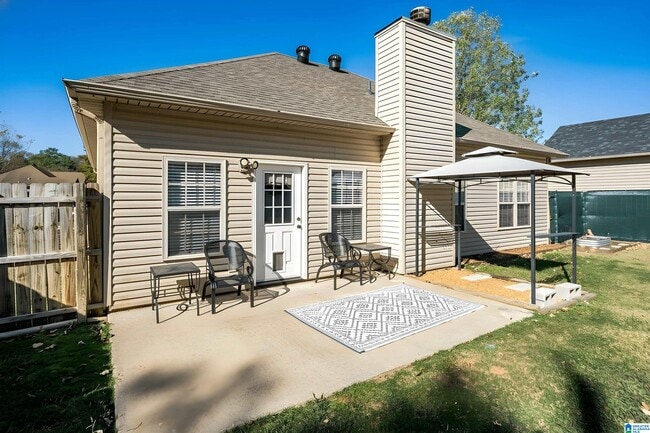 Building Photo - 1003 Meriweather Dr