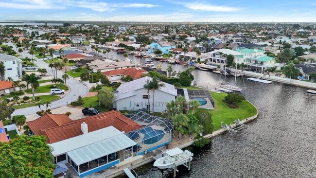 Building Photo - 5060 Porpoise Pl