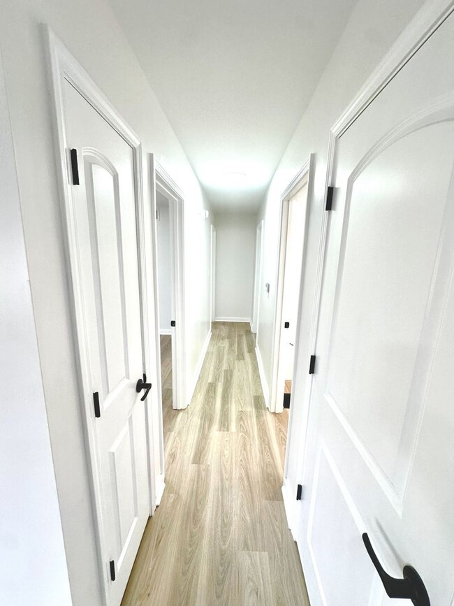 Building Photo - 1351 Whig Ct