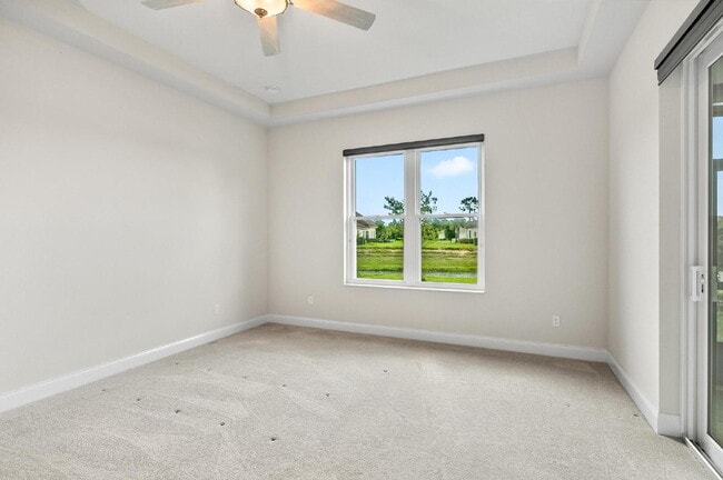 Building Photo - 128 Del Palma Dr