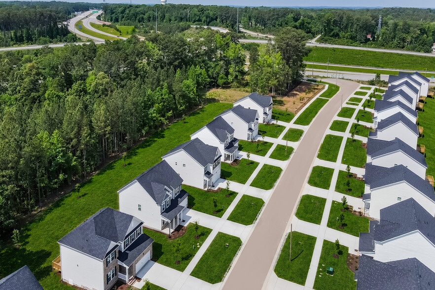 001-photo-aerial-photography-15374648 - NightStar Village