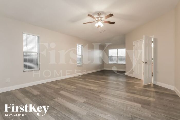 Building Photo - 8109 Orange Spring Dr