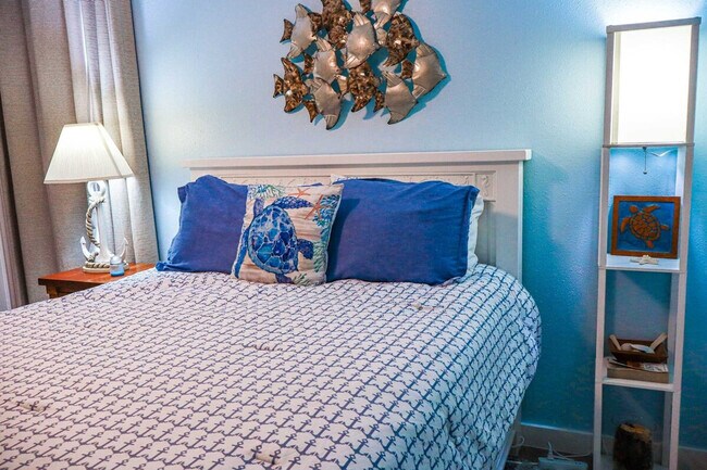 Building Photo - 5516 Gulf Blvd