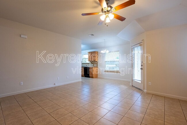 Building Photo - 13321 Pine Needle St