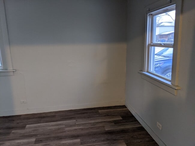 Building Photo - 1 bed 1 bath single family home in Wausau
