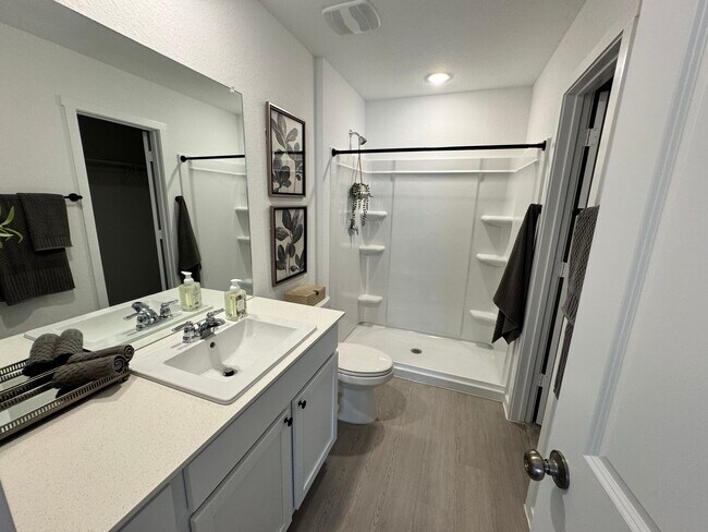 Building Photo - 3411 Rock Ml Dm