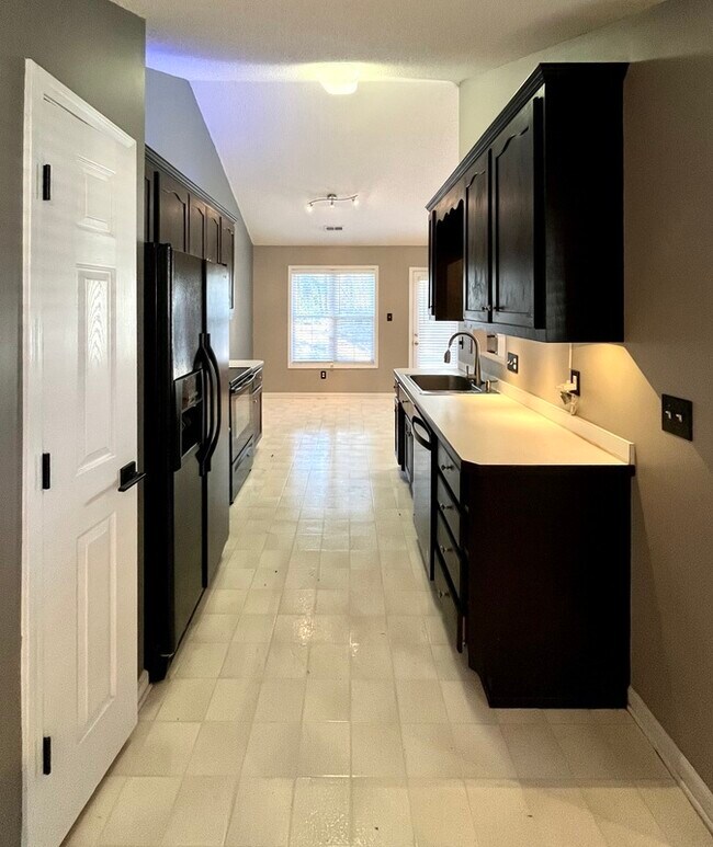 Building Photo - 2024 Capstone Ct