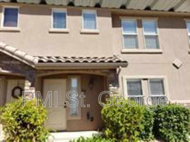 Primary Photo - 3419 S River Rd