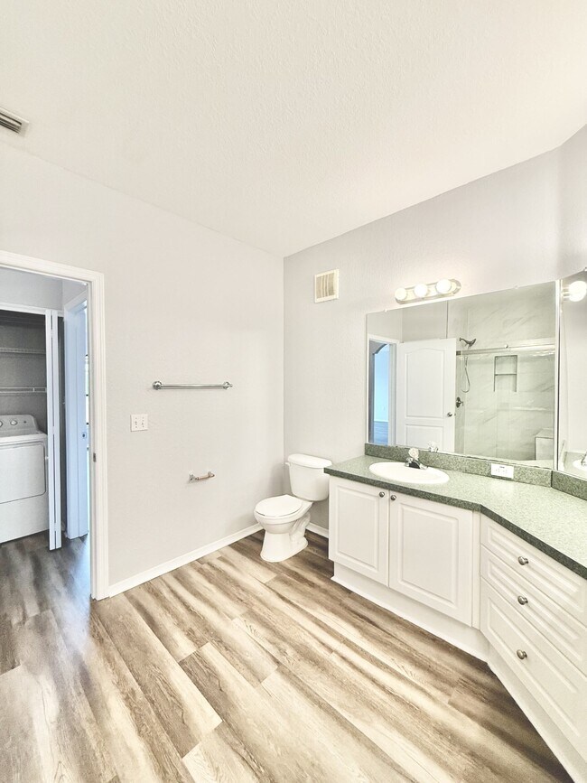 Building Photo - 2725 Via Cipriani