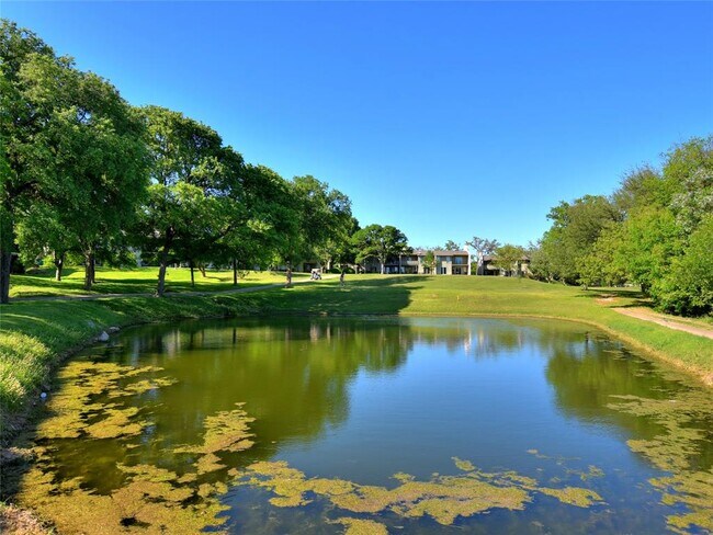 Building Photo - 222 Lido St