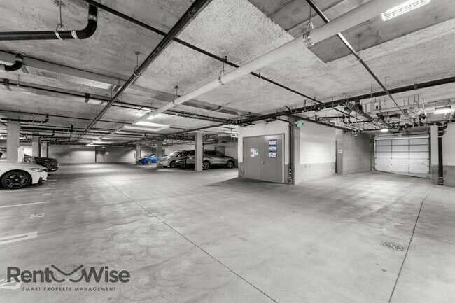 Building Photo - 50 Jerrold Ave