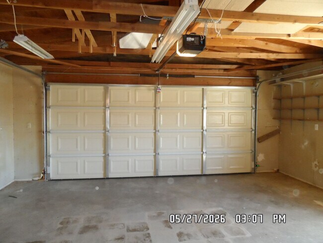 Building Photo - 25676 Flathead Rd