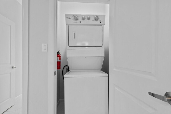 Building Photo - 2BD/2BTH  LUXURY CONDOMINIUM AT THE COVES IN WESLACO