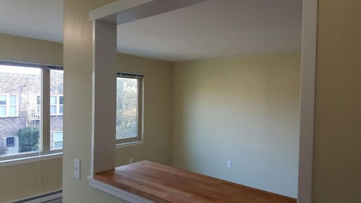 Interior Photo - Thomas St