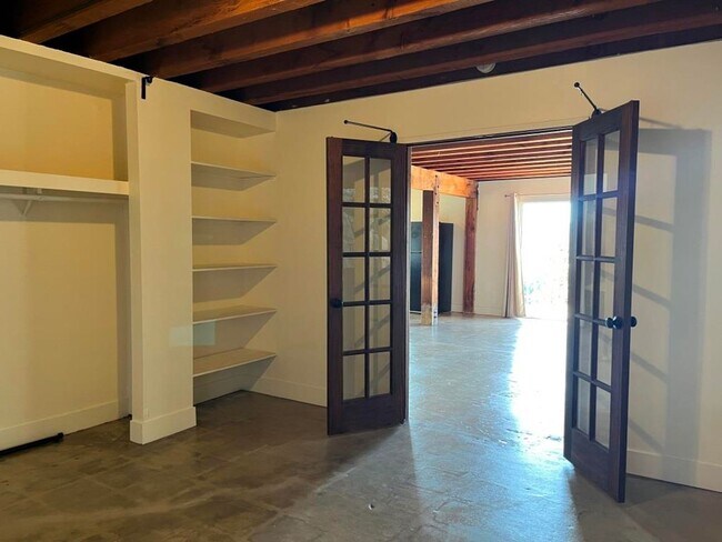 Building Photo - WILDACRES