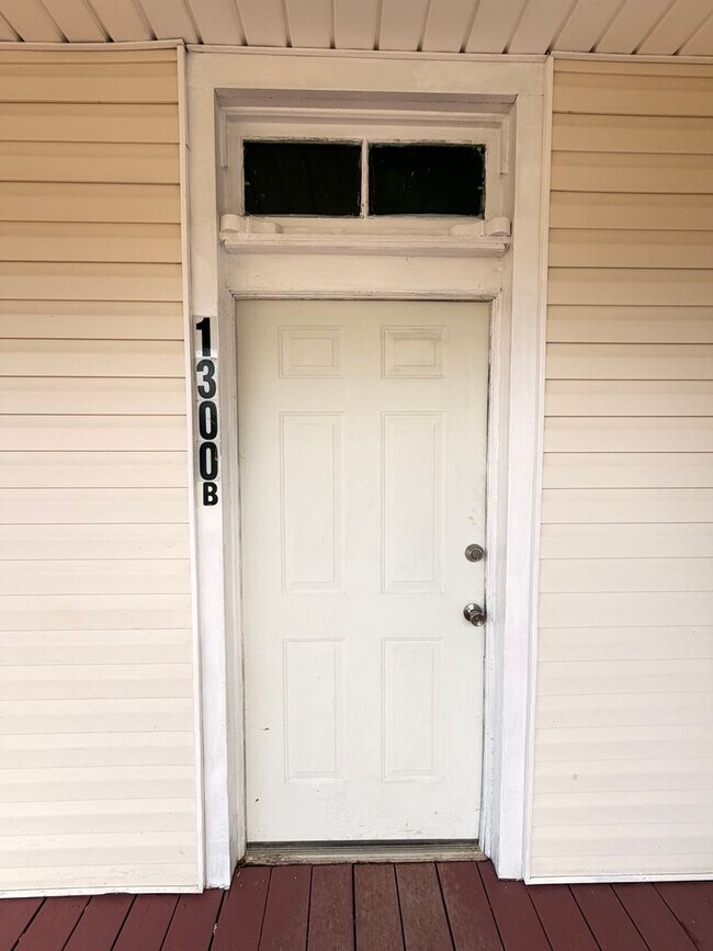 Building Photo - 1300 N Broad St