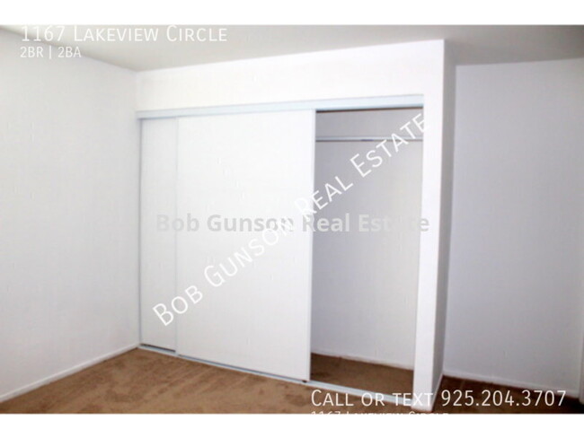 Building Photo - Ground floor unit