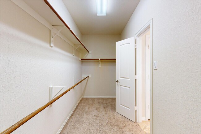 Building Photo - 30 Deer River Cir