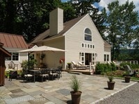 Building Photo - 121 Queechy Lake Dr