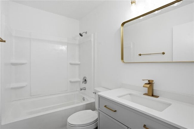 Building Photo - 858 Ohara Dr