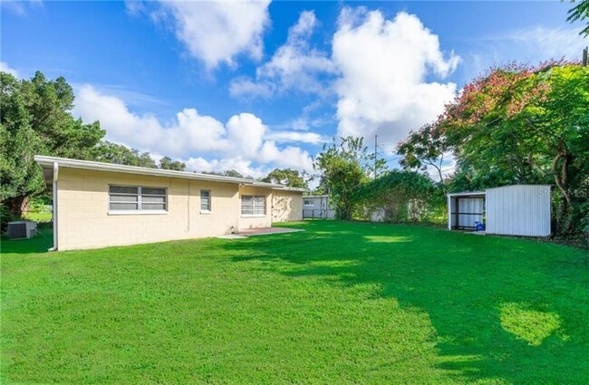 Building Photo - 3504 Lake Margaret Dr