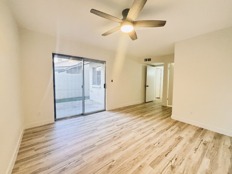 Building Photo - 13327 N 26th Ave