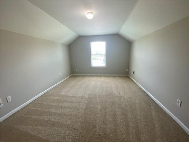 Building Photo - 505 Harmony Way