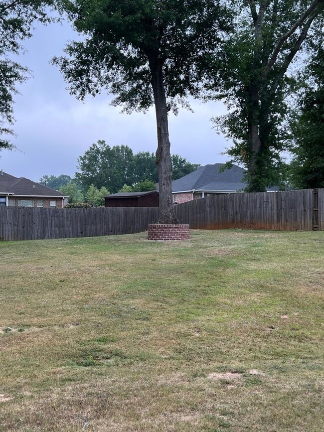 Building Photo - Beautiful 4 BR 2 bath in Prospect Ridge area