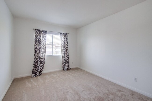 Building Photo - Upgraded Executive Home in Rancho Santalina